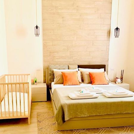 Casa Neva Apartment Trani Bagian luar foto