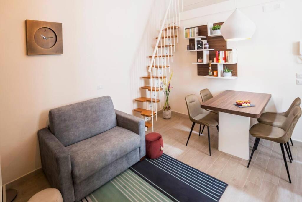 Casa Neva Apartment Trani Bagian luar foto