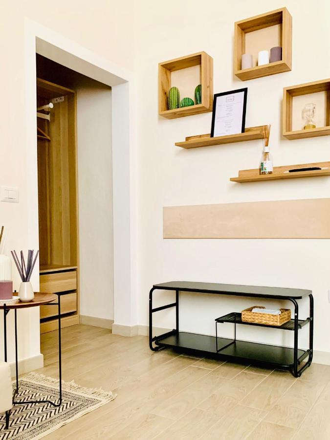 Casa Neva Apartment Trani Bagian luar foto